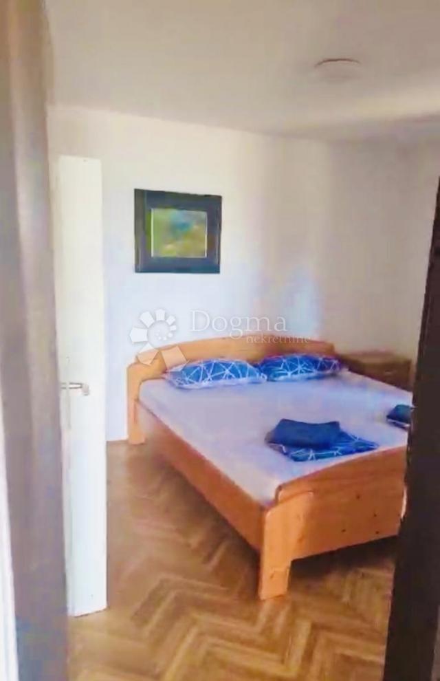 Impresivan apartman sa spektakularnim pogledom na more! 