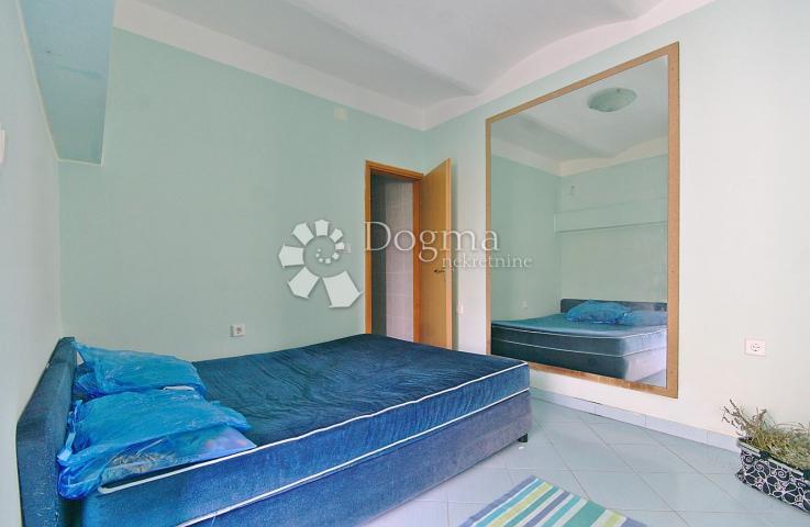 Flat Opatija, 127m2