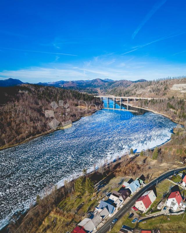 PRILIKA ZA IZGRADNJU HOTELA UZ JEZERO BAJER