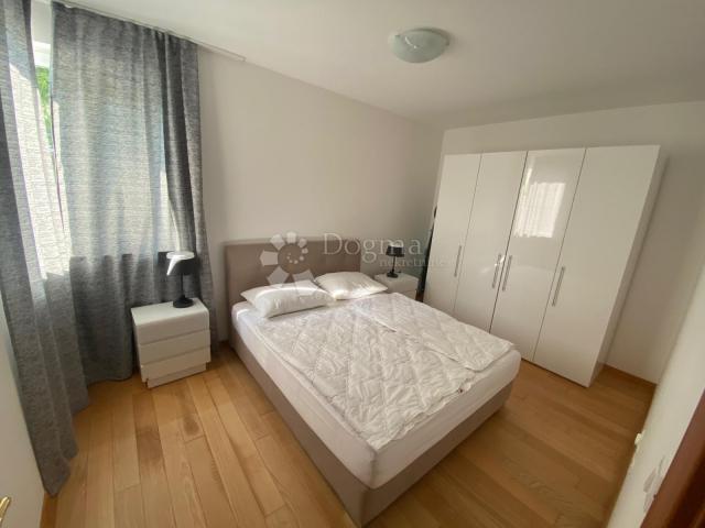 Flat Ičići, Opatija - Okolica, 123,80m2