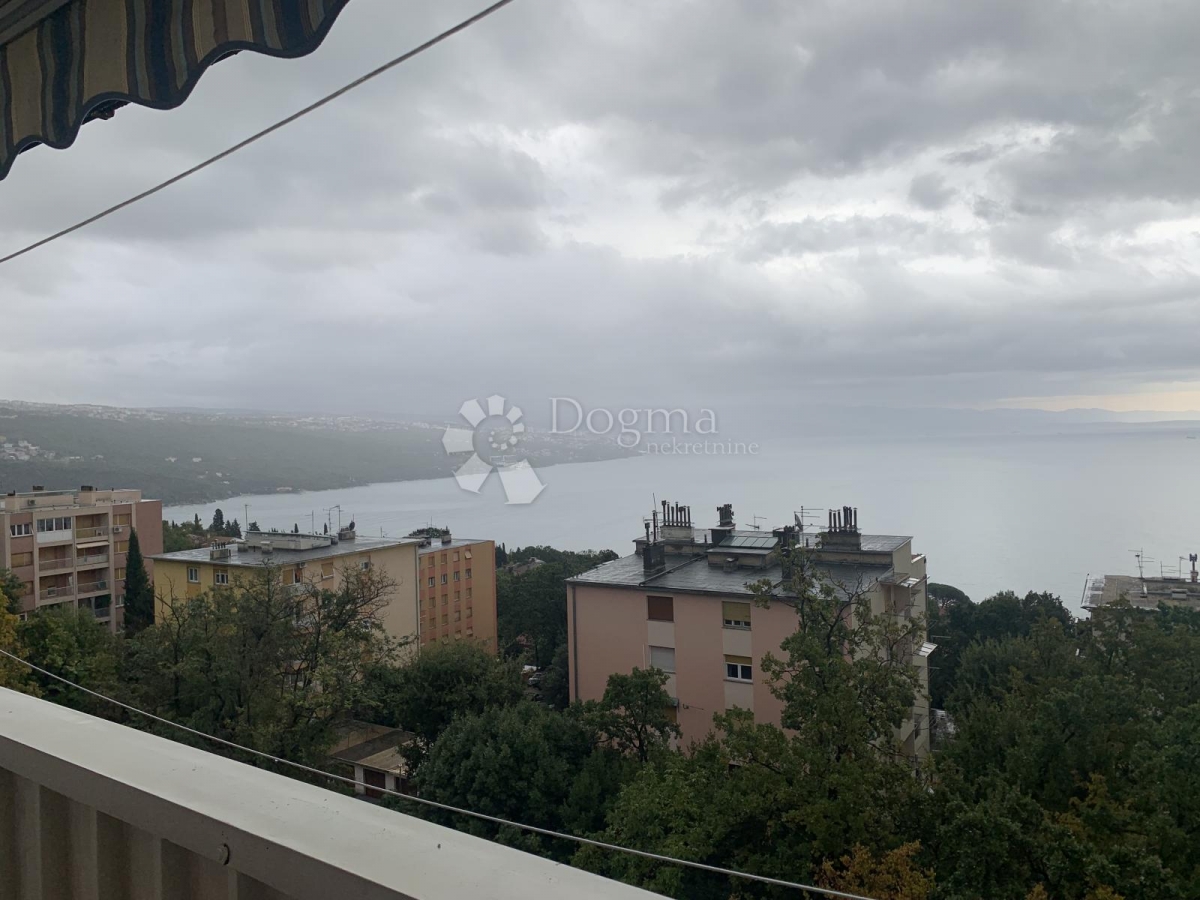 Opatija, stan s balkonom