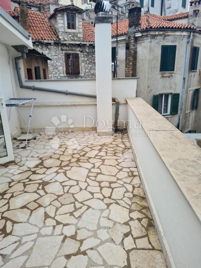 Haus Grad, Šibenik, 116m2