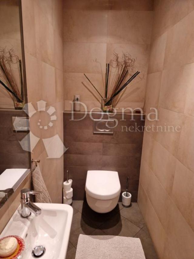 Flat Centar, Samobor, 175m2