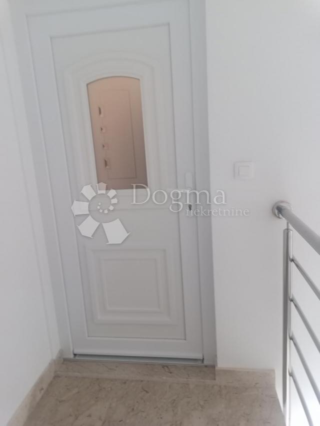 Wohnung Vodice, 97,42m2