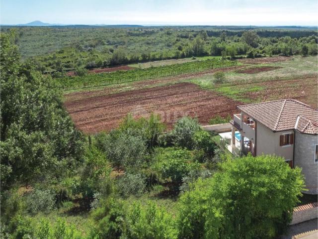 ISTRIEN, MARČANA - Villa mit Pool