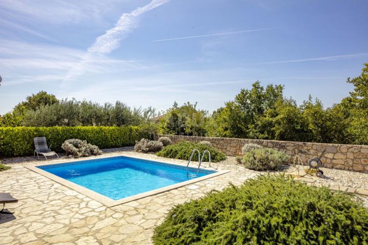 INSEL KRK, LINARDIĆI - Haus mit Pool und Meerblick