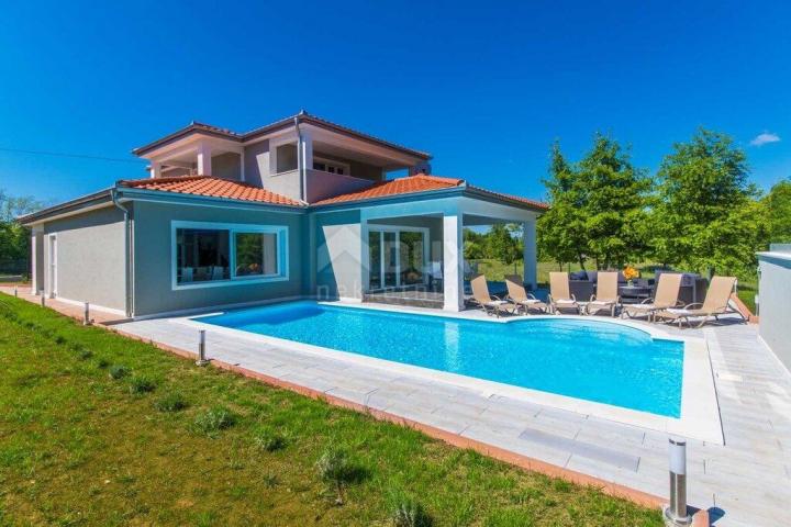 ISTRIA, LABIN - Neue Villa mit Pool und angelegtem Garten