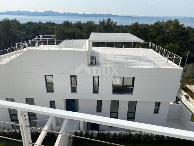 ZADAR, KOŽINO - Luxury penthouse in a prime location