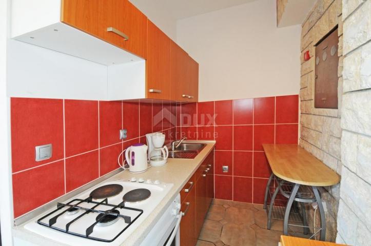 ISTRIA, POREČ - Apartment house with sea view