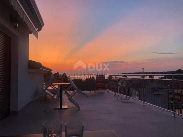 ISTRIA, POREČ - Mehrfamilienhaus mit Meerblick