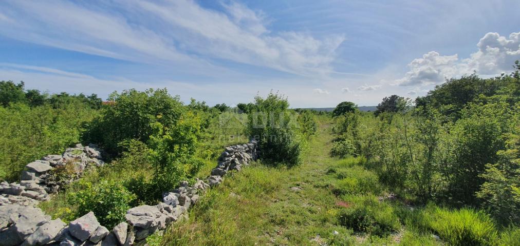 Land Labin, 7.884m2