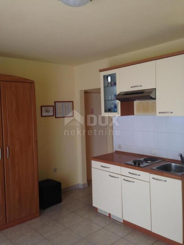 ISTRIA, MEDULIN Apartment house in Pjescana Uvala 150 m from the sea - SEA VIEW !!