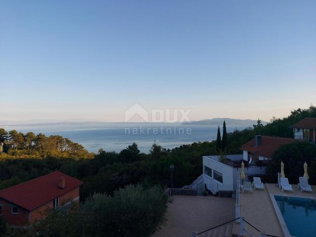 OPATIJA, VEPRINAC - Villa 1000m2 mit Meerblick, 6 Wohnungen und Pool + Umgebung 1000m2