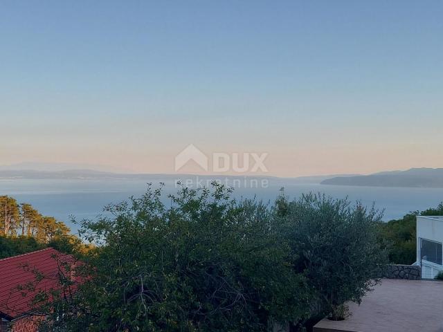 OPATIJA, VEPRINAC - Villa 1000m2 mit Meerblick, 6 Wohnungen und Pool + Umgebung 1000m2