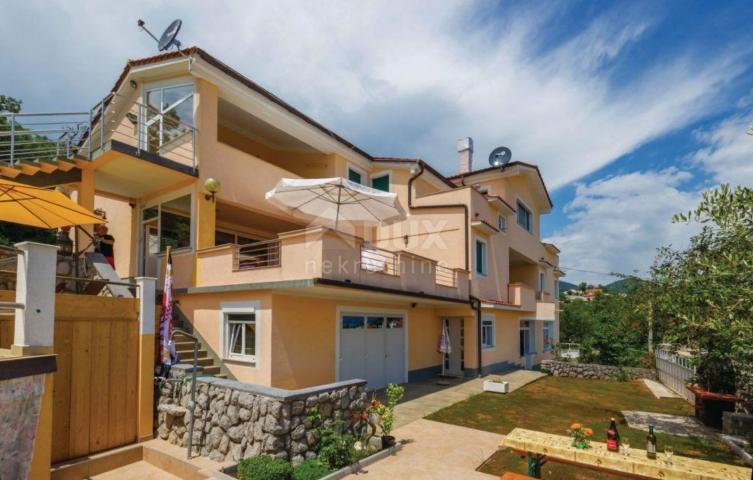 OPATIJA, VEPRINAC - vila 1000m2 s pogledom na more, 6 apartmana i bazenom + okoliš 1000m2