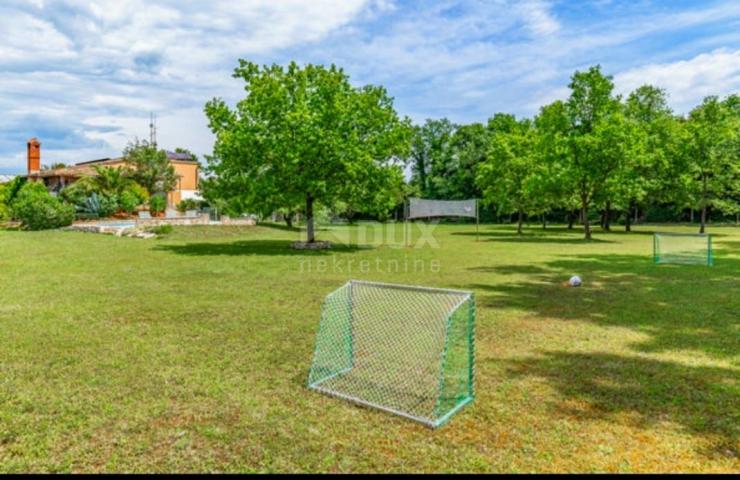 ISTRA, VALTURA - Dvije kuće na prekrasnoj lokaciji