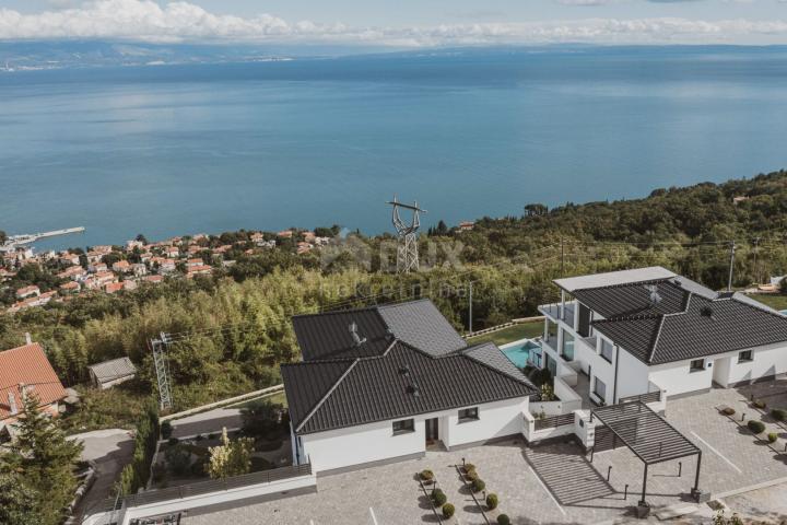 OPATIJA, LOVRAN, LIGANJ - Stan u vili s bazenom 120m2+terasa 27m2s panoramskim pogledom na more + ok