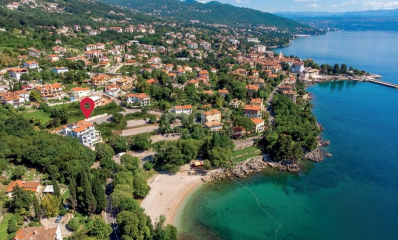 OPATIJA, LOVRAN - Vila s bazenom 1. RED DO MORA!! 