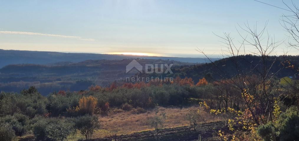 ISTRIA, GROŽNJAN - Stone house with a beautiful view