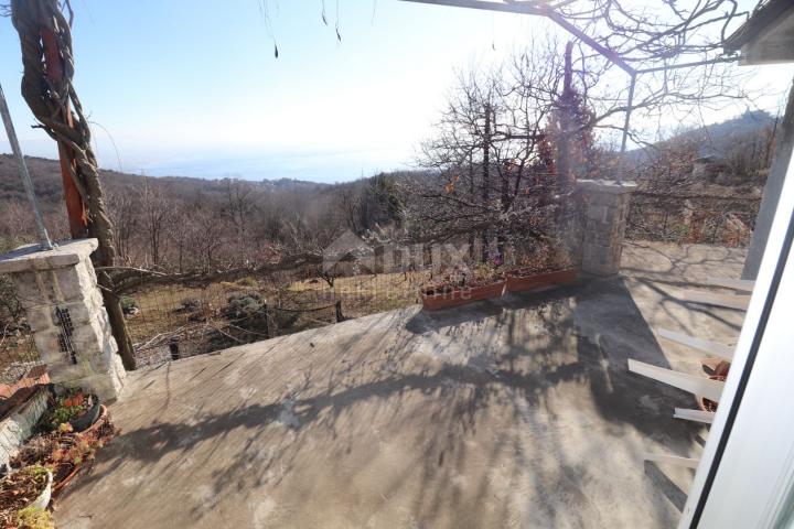 VEPRINAC - Schönes Einfamilienhaus mit Panoramablick auf das Meer