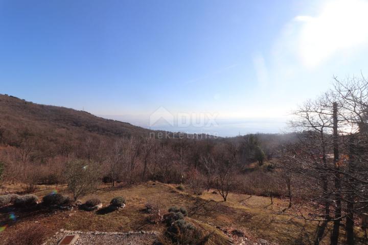 VEPRINAC - Schönes Einfamilienhaus mit Panoramablick auf das Meer