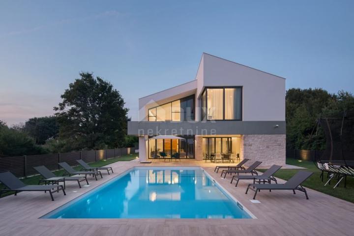 ISTRIA, LIŽNJAN - Luxury villa with pool