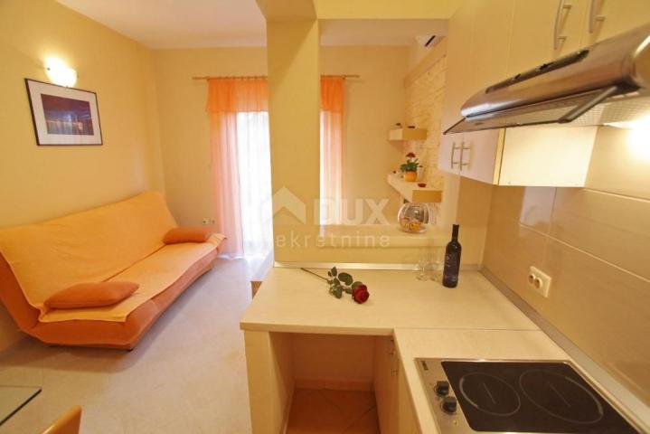 ZADAR, SUKOŠAN - Apartmanska kuća 150m od mora