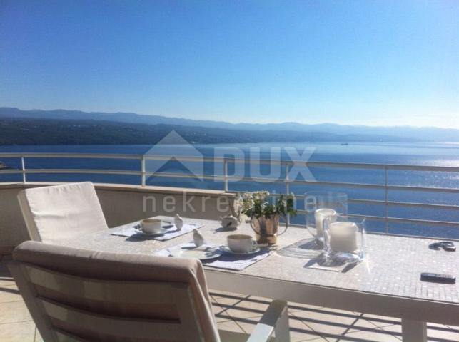 OPATIJA, CENTER - duplex apartment 200m2 on the 2nd floor 3 bedrooms + bathroom with a panoramic vie