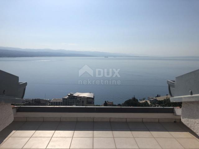 OPATIJA, CENTAR - dvoetažni stan 200m2 na 2. katu 3S+DB s panoramskim pogledom na more + okoliš 100m