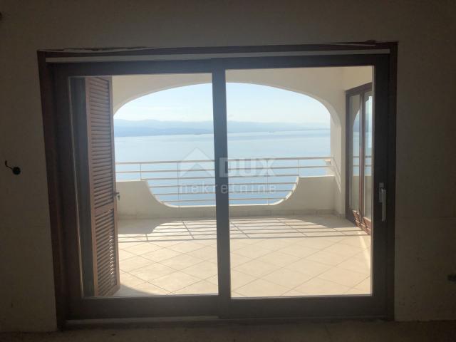 OPATIJA, CENTAR - samostojeća villa 605m2 s pogledom na more + okoliš 600m2