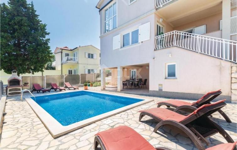 ISTRIEN, RABAC - Haus mit Pool und Meerblick