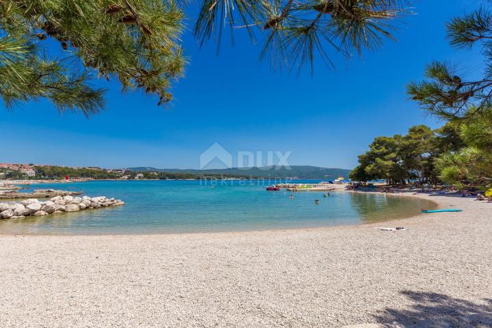 INSEL KRK - Hotel mit 15 Zimmern, erste Reihe zum Meer