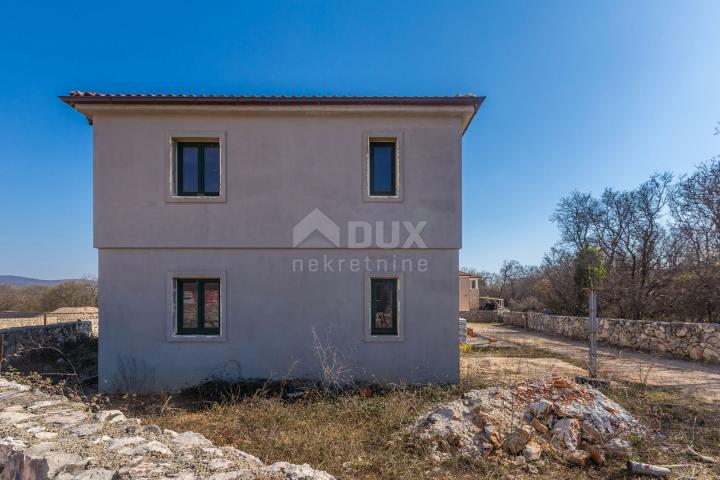 ISLAND OF KRK - Rustic house in the interior of the island with pool