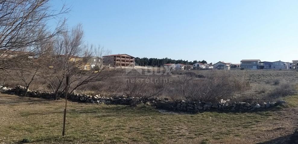 ZADAR, VIR - Baugrundstück erste Reihe zum Meer