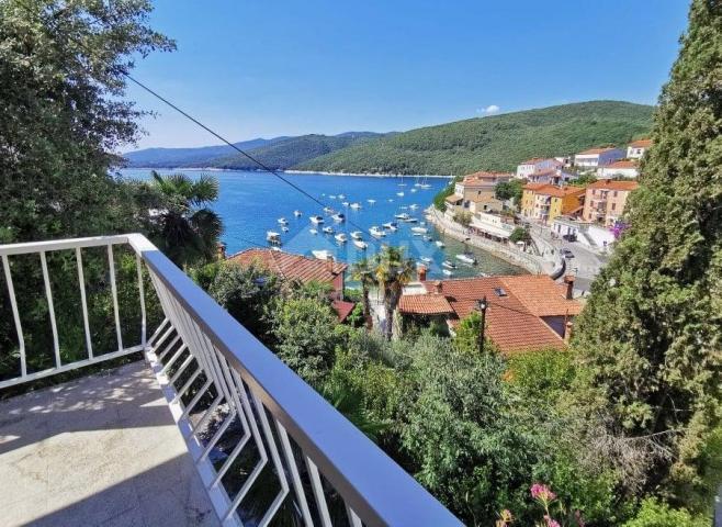 ISTRA, RABAC - Samostojeća kuća drugi red do mora