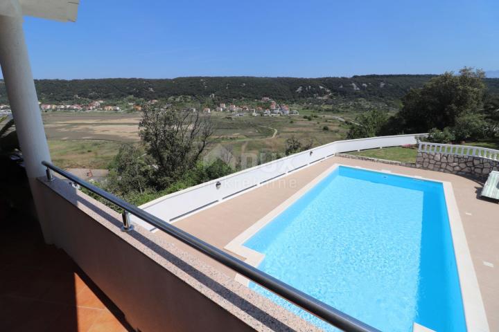 RAB, SUPETARSKA DRAGA- villa and apartment house in a great location