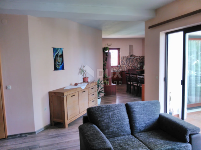 ISTRIA, MEDULIN Apartment house 150 m from the BEACH - SEA VIEW !!