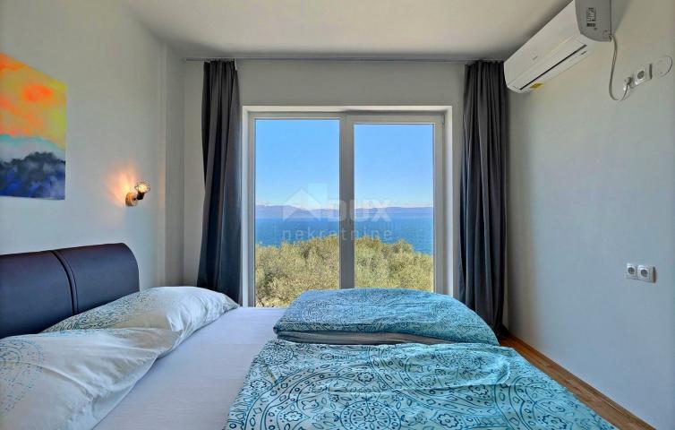 ISTRIEN, RABAC - Moderne Villa am Meer