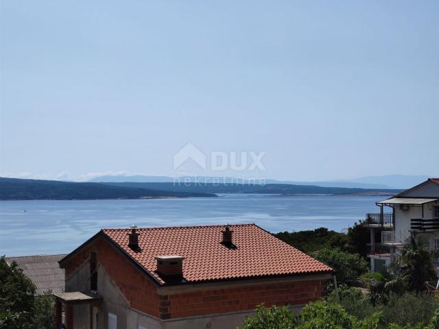 CRIKVENICA - Trosobni apartman s dnevnim boravkom i garažom