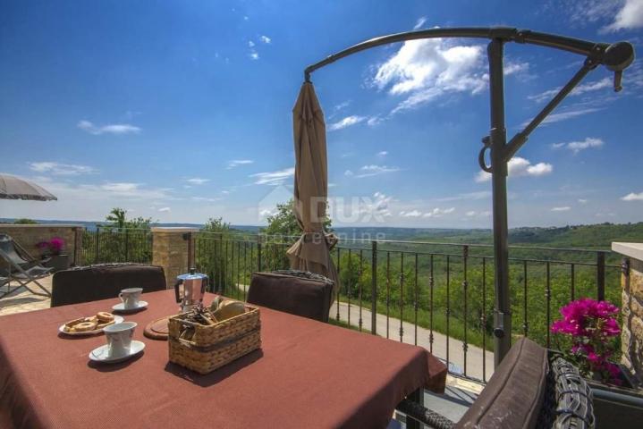 ISTRIA, BUJE - Stone house with a beautiful view