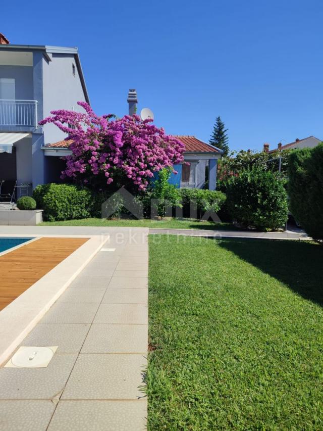 ISTRIA, ŠTINJAN Beautiful family house with a large pool!