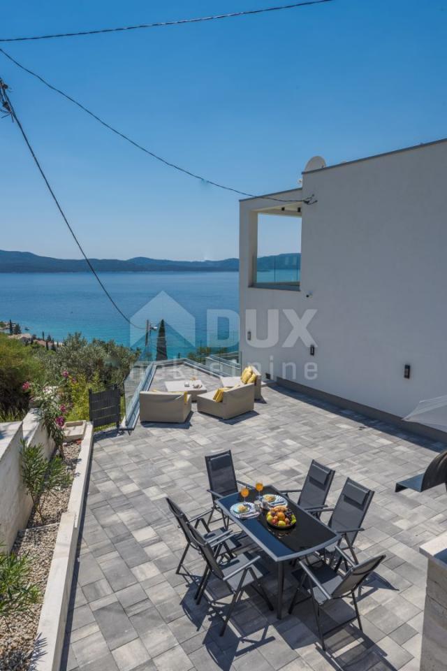 SURROUNDINGS OF DUBROVNIK, SLANO - Villa with pool and sea view