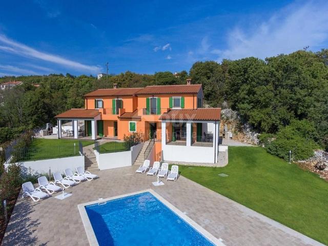 ISTRIA, RABAC - Villa in a desirable location