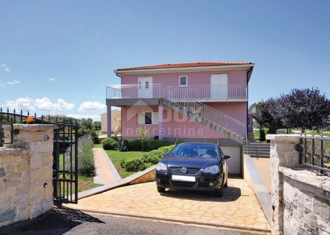 ISTRIA, VODNJAN - Apartment house with indoor pool