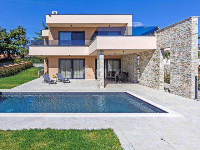 ISTRIA, POREČ - Quality villa of contemporary design