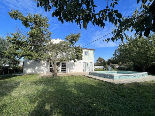 ISTRIEN, BUJE - Haus mit Swimmingpool nahe der slowenischen Grenze