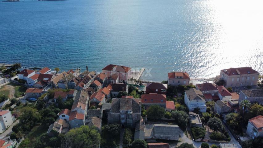 PELJEŠAC, OREBIĆ- prekrasna kapetanska palača