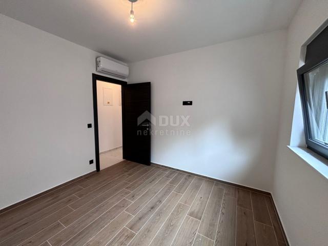 ZADAR, KOŽINO - Apartment in a new building, 2nd row from the sea