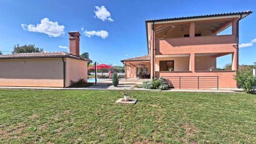 ISTRIEN, BARBAN - Geräumiges Haus mit Swimmingpool