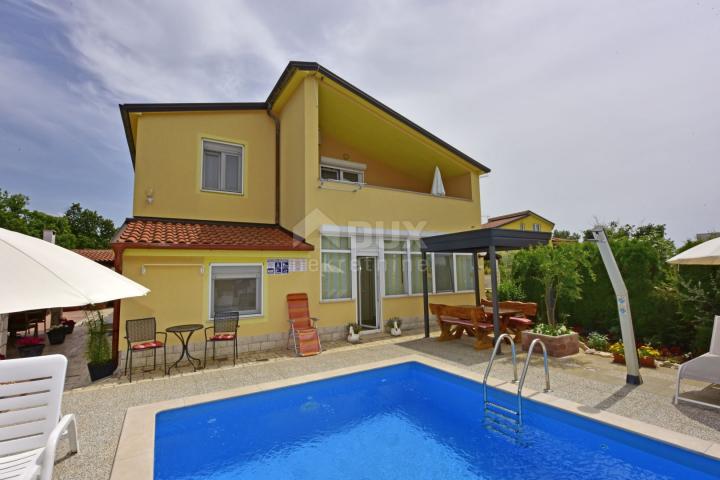 ISTRIA, POREČ - Apartment house with swimming pool